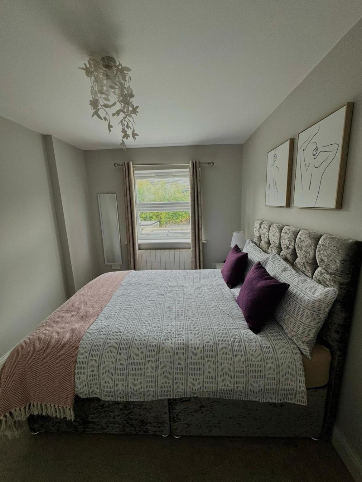 Brentford Guest Rooms ภายนอก รูปภาพ